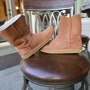 American Eagle boots